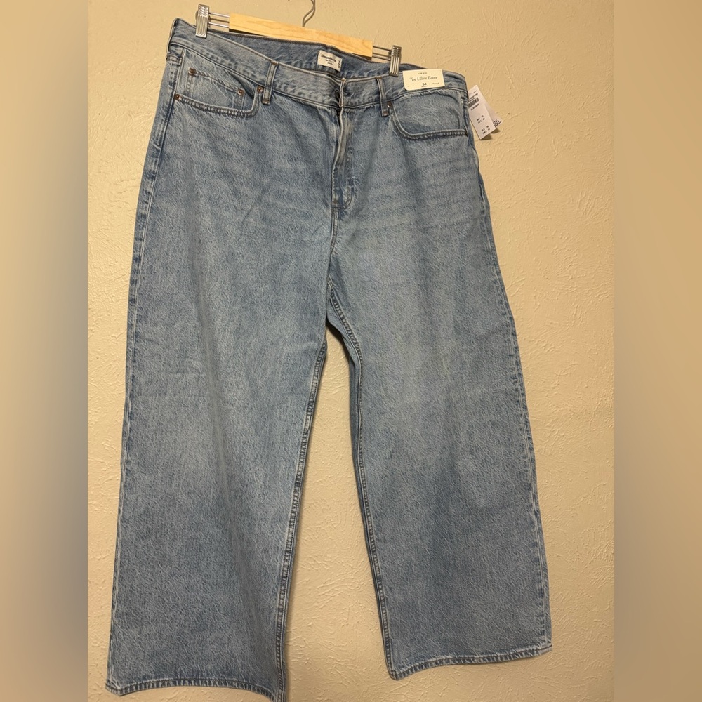 Abercrombie Ultra Loose Low Rise